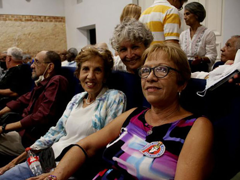 TESTIMONIOS DE PROFESORES